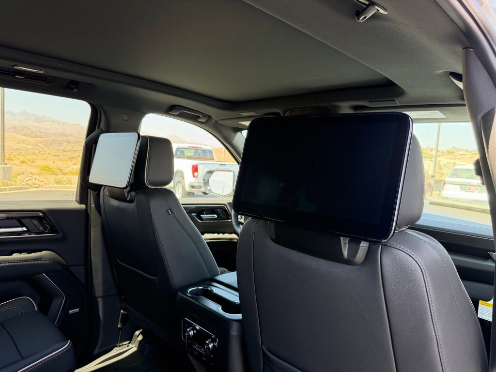 New 2026 GMC Yukon XL Elevation w/ Elevation Premium Package AWD/4WD image 18