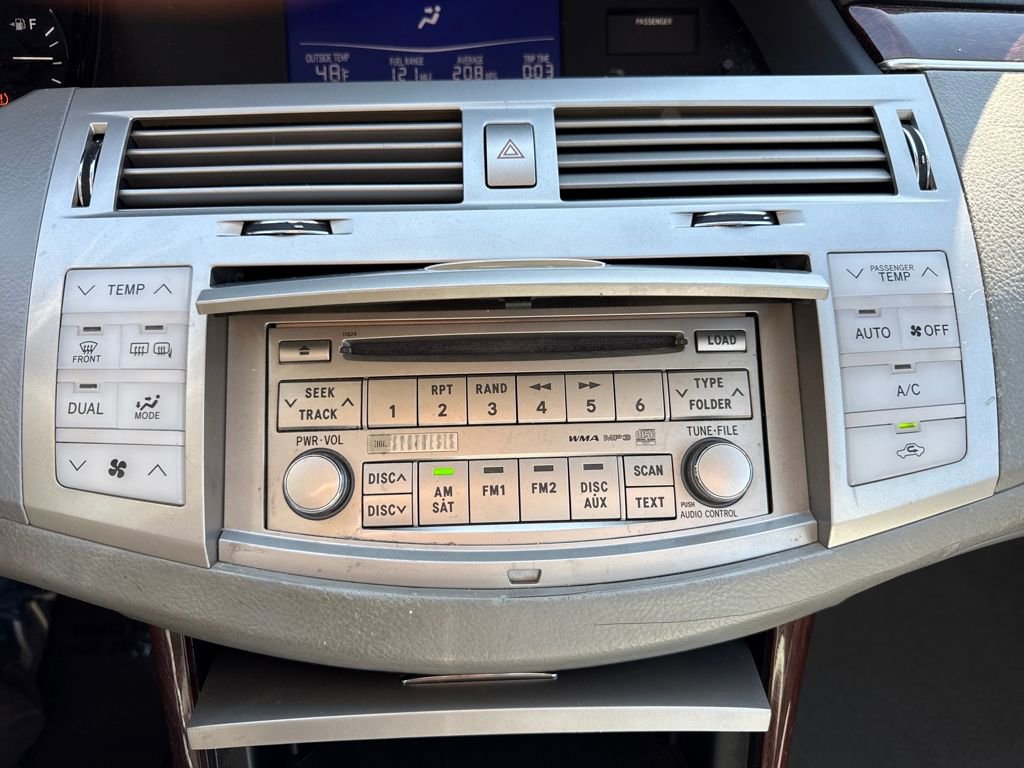 Used 2009 Toyota Avalon Limited image 22