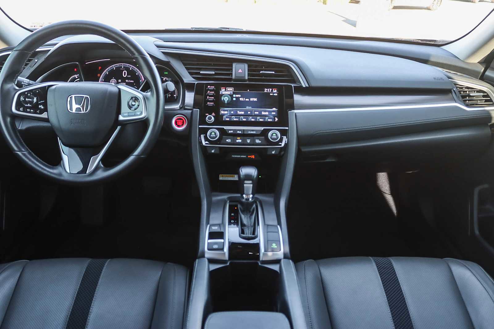 Used 2020 Honda Civic EX-L image 11