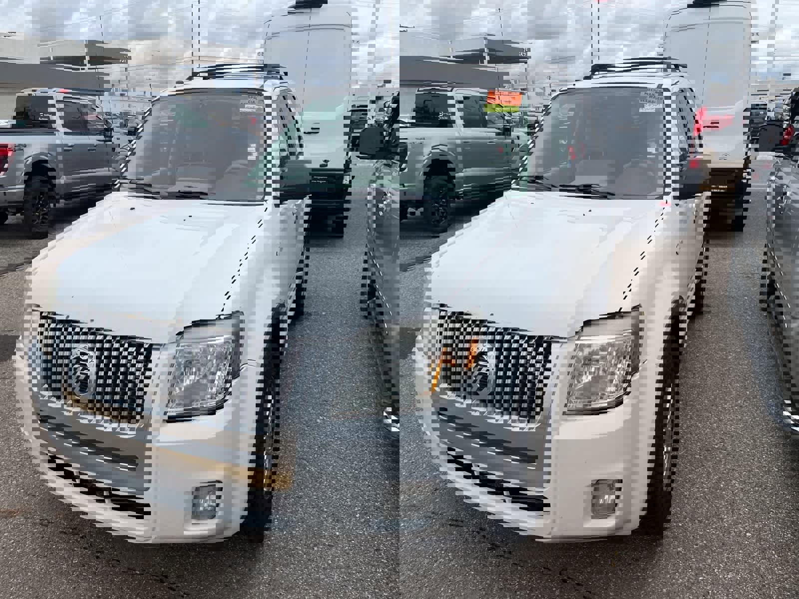 Used 2008 Mercury Mariner 2WD image 4