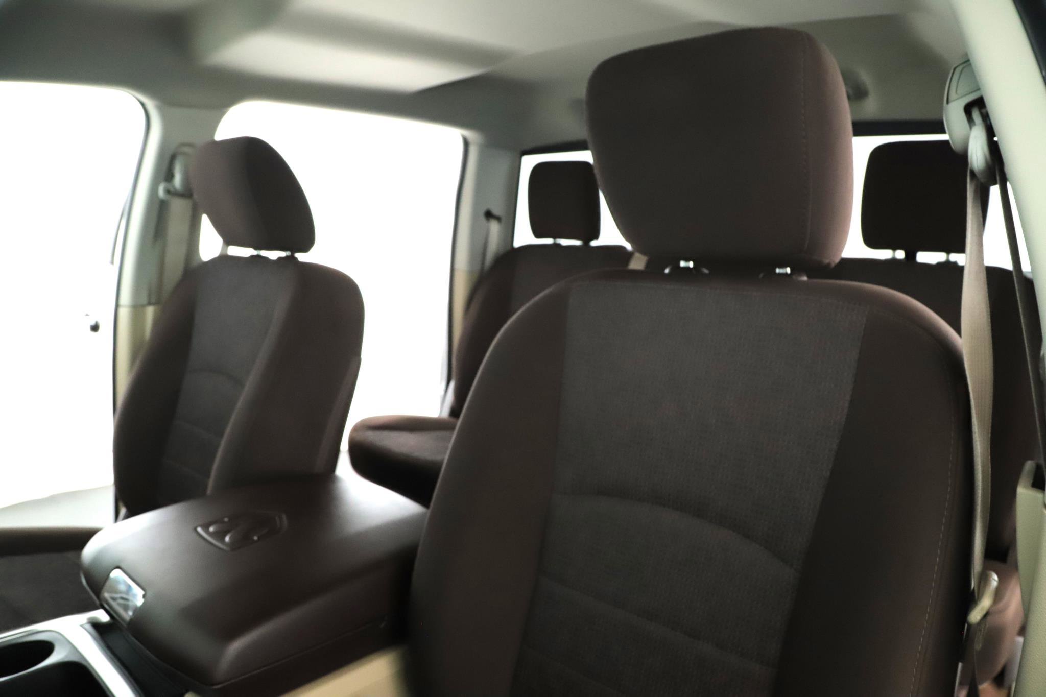 Used 2016 RAM 1500 Big Horn image 5