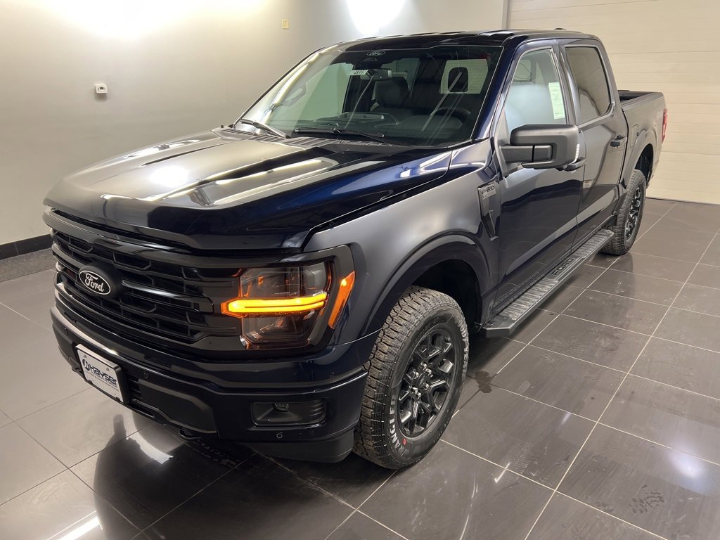 New 2025 Ford F150 XLT w/ Equipment Group 302A MID image 3