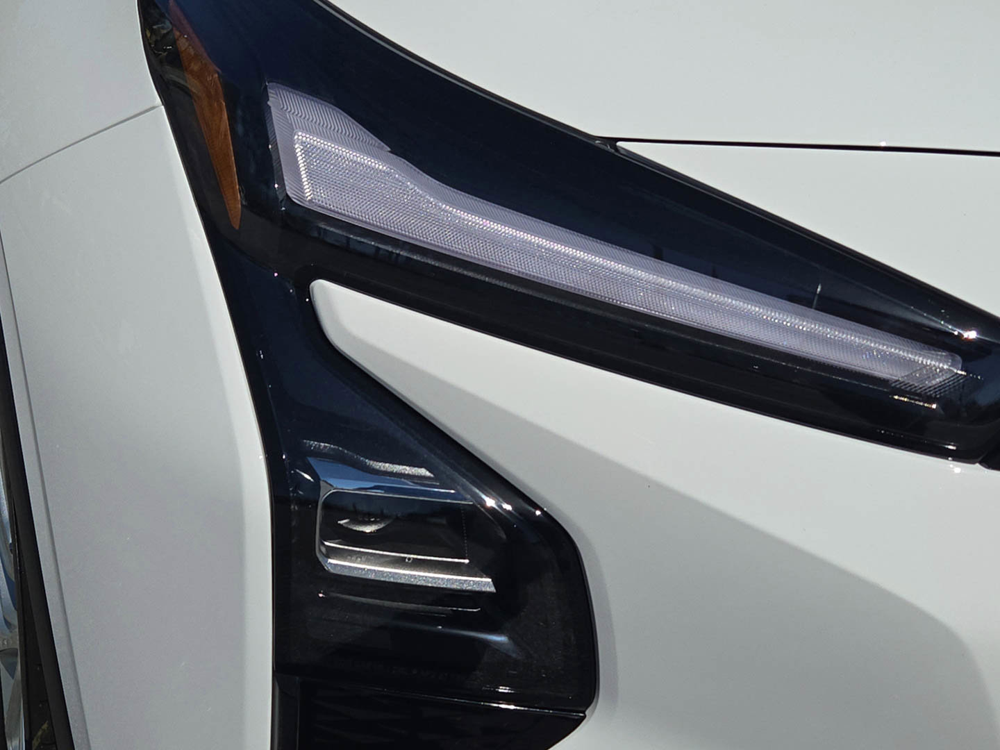 New 2027 Chevrolet Bolt LT w/ Comfort Package image 11