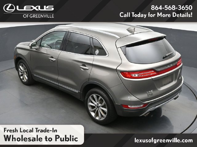 Used 2017 Lincoln MKC Select w/ Select Plus Package FWD image 28
