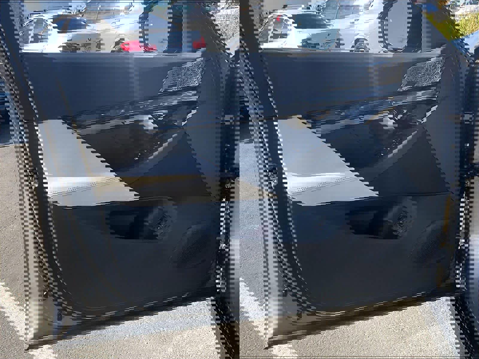 Used 2024 BMW i5 M60 w/ Premium Package image 26