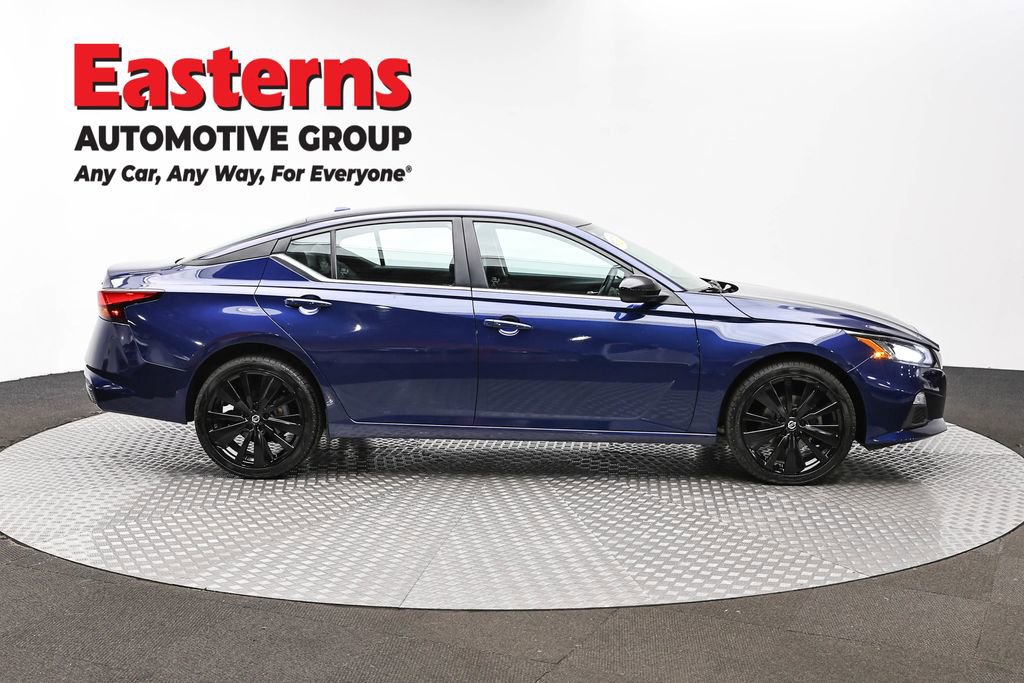 Used 2021 Nissan Altima 2.5 SR AWD/4WD image 4