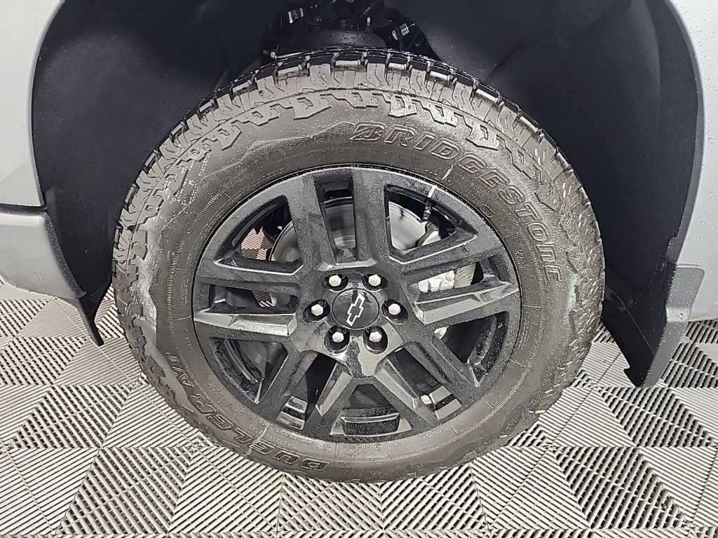 New 2025 Chevrolet Silverado 1500 Custom w/ Turbomax Blackout Package image 15