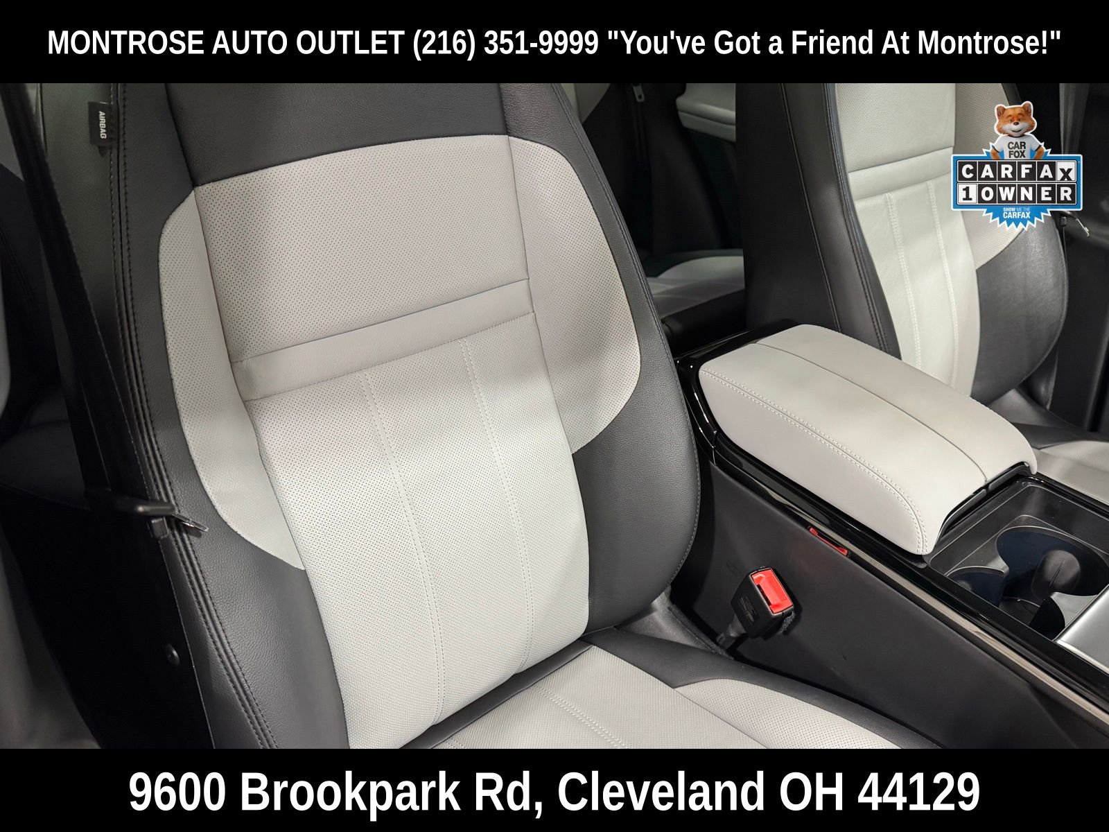 Used 2024 Land Rover Range Rover Evoque Dynamic SE image 48