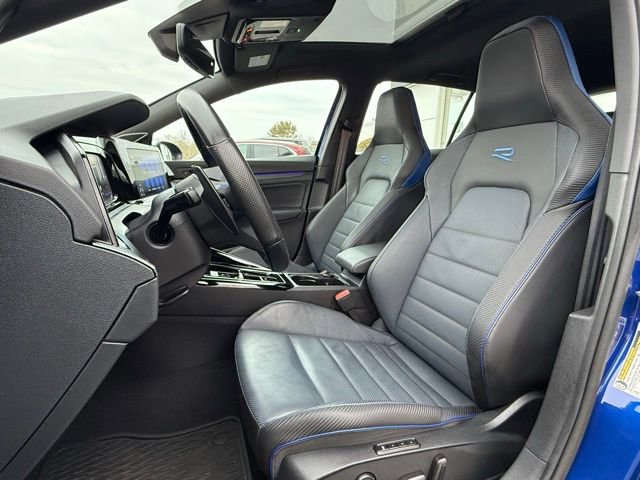 Used 2024 Volkswagen Golf R image 16