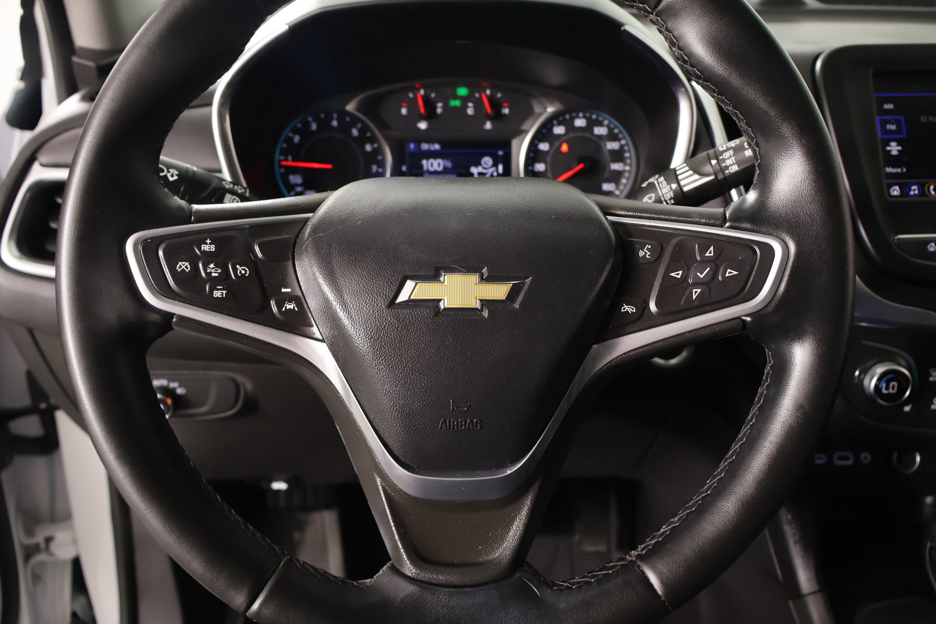 Used 2023 Chevrolet Equinox LT FWD image 3