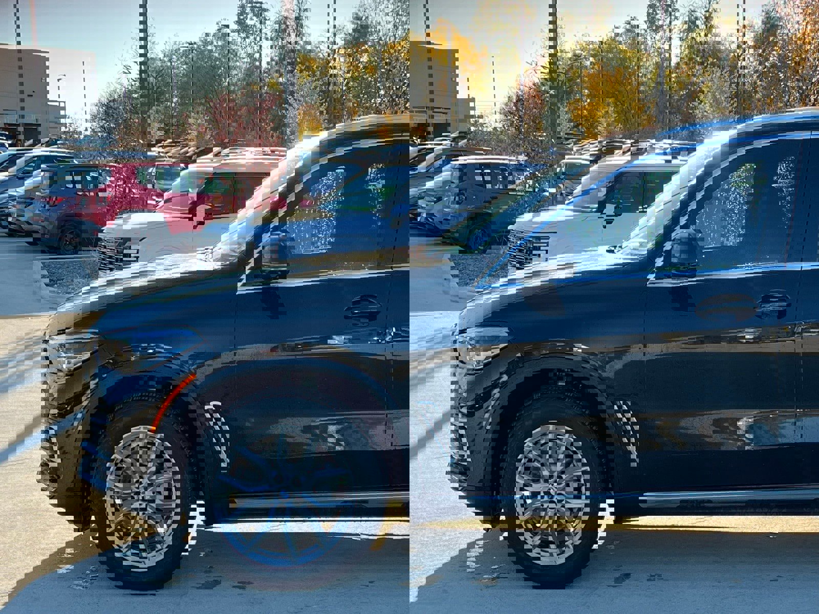 Used 2020 BMW X5 xDrive40i w/ Premium Package image 7