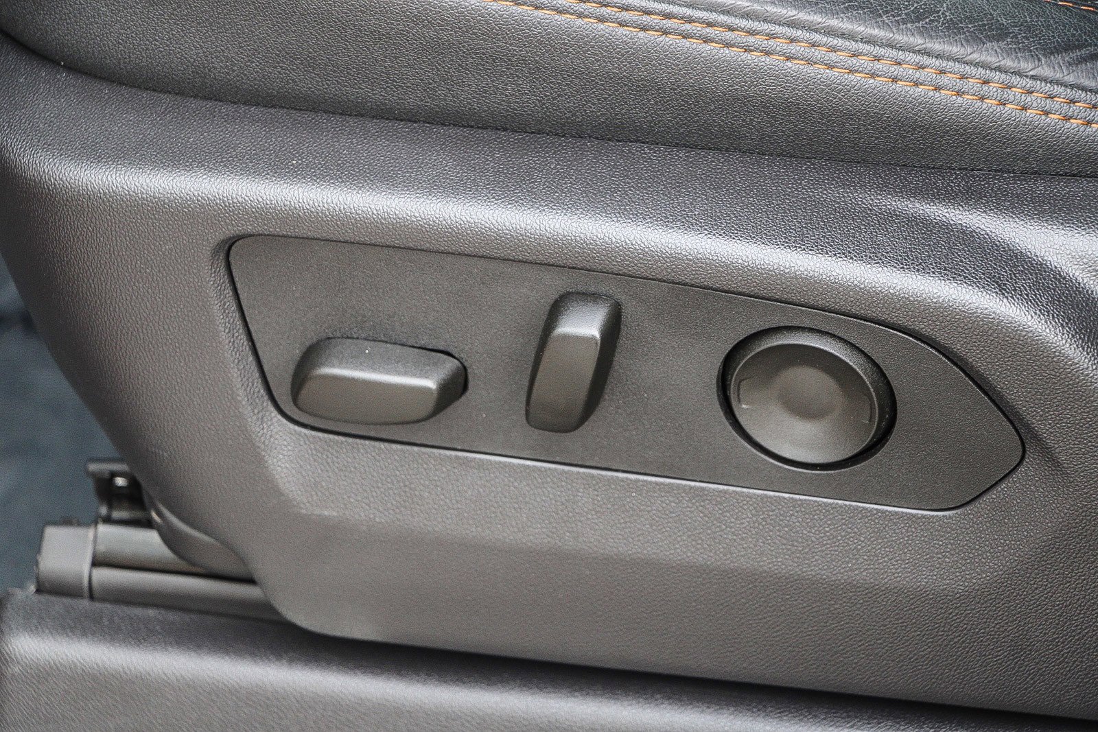 Used 2025 GMC Sierra 1500 AT4 w/ AT4 Premium Package image 20