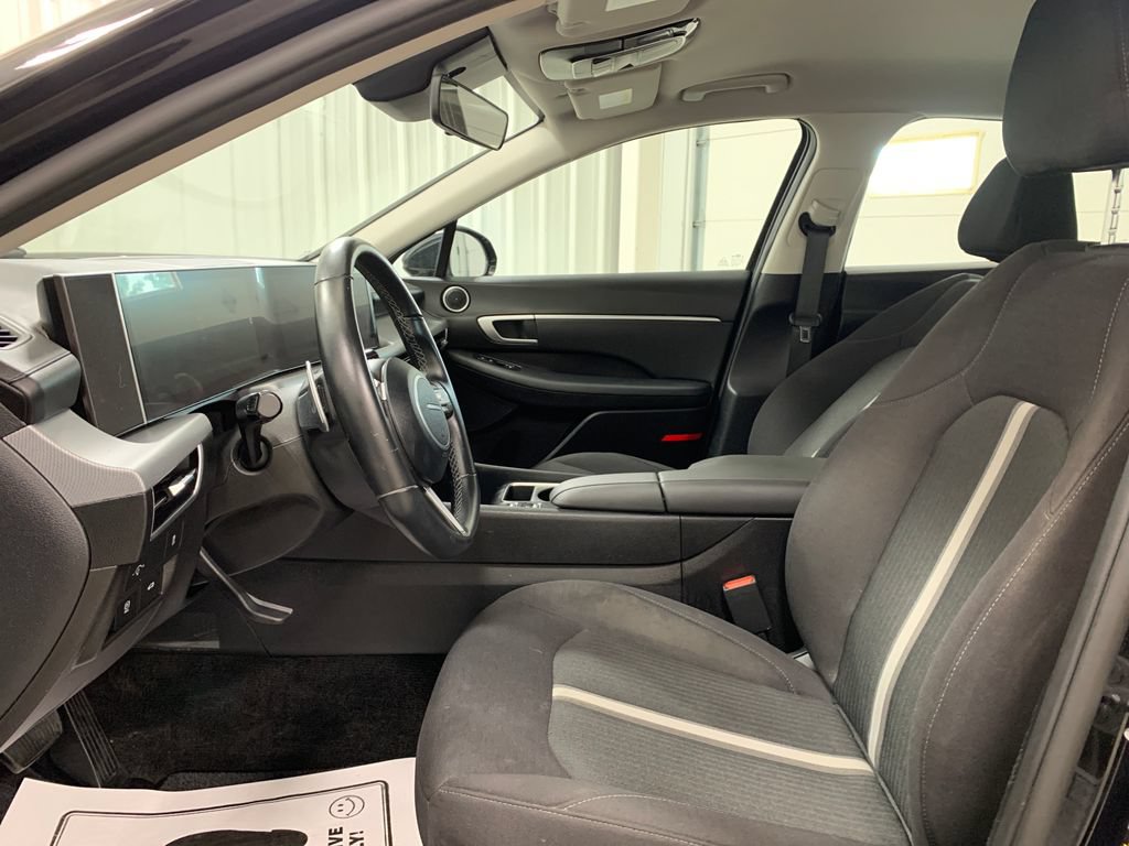 Used 2026 Hyundai Sonata SEL AWD/4WD image 16