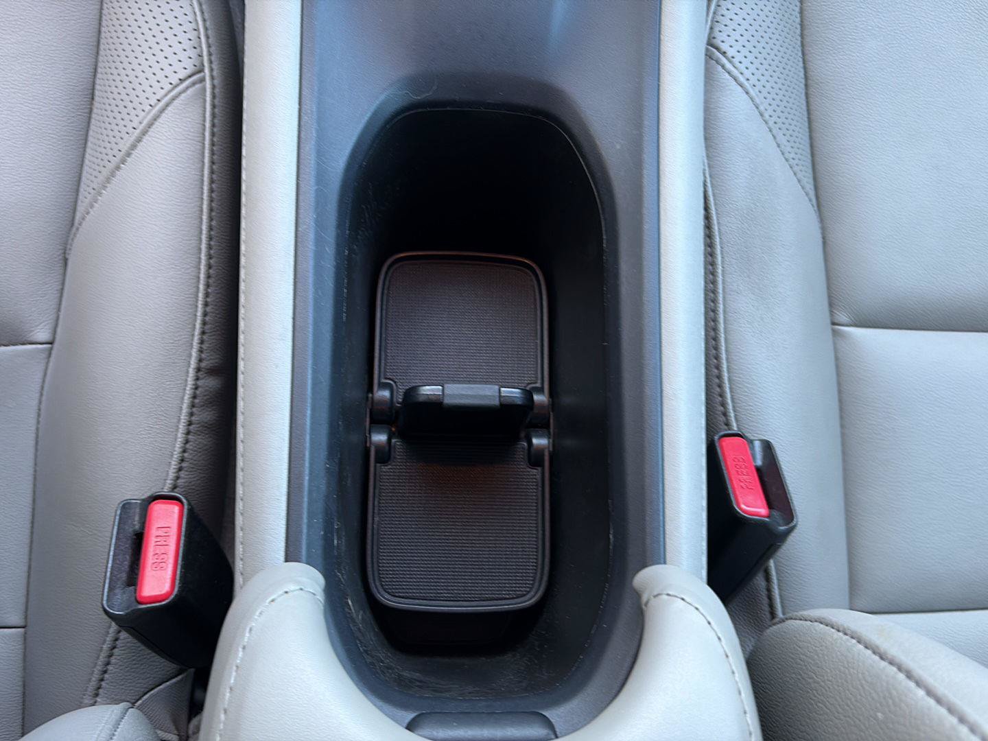 Used 2016 Honda HR-V EX-L image 17