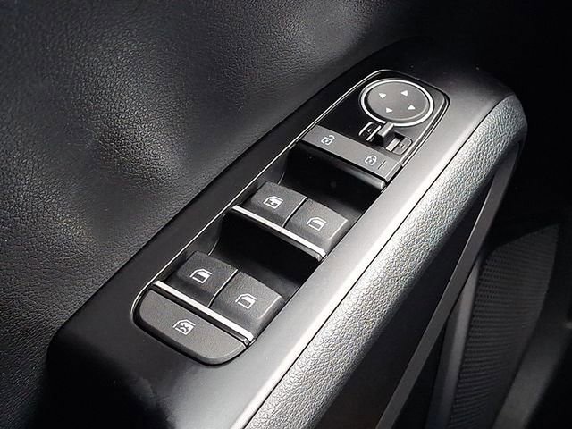 Certified 2023 Kia Soul LX w/ LX Technology Package image 25