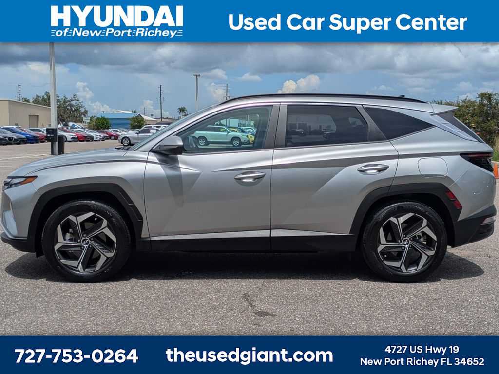 Certified 2024 Hyundai Tucson SEL w/ Convenience Package FWD image 2