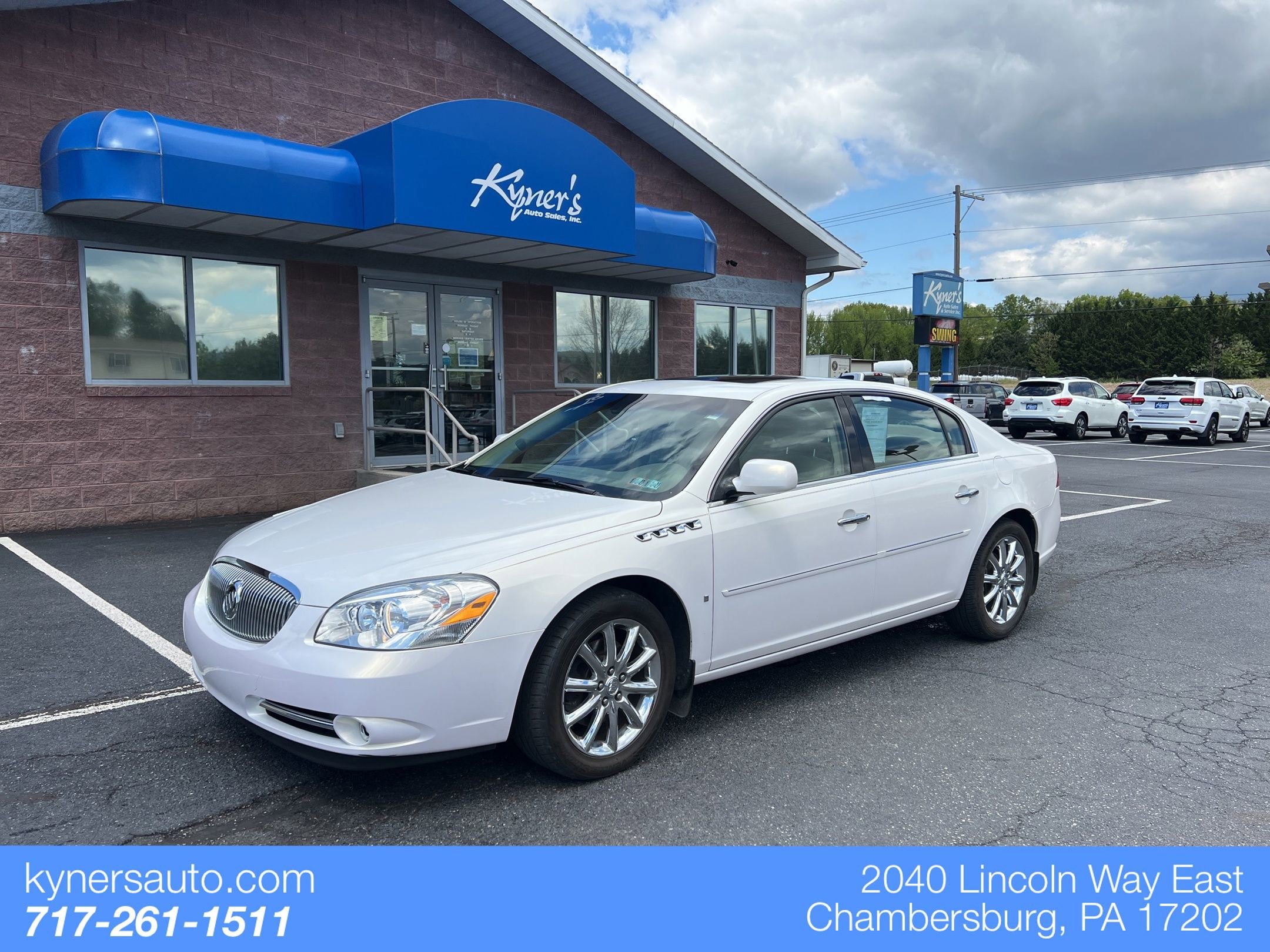 Used 2006 Buick Lucerne CXS w/ Driver Confidence Package FWD image 1
