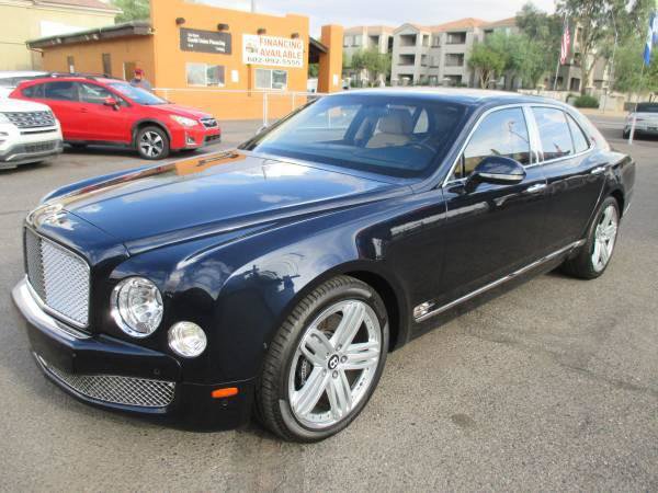 Used 2014 Bentley Mulsanne RWD image 2