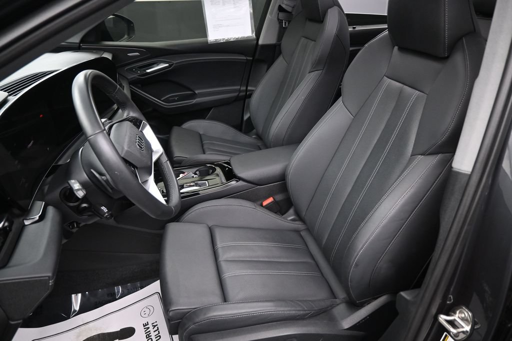Used 2025 Audi Q6 e-tron Prestige w/ Black Warm Weather Package AWD/4WD image 23