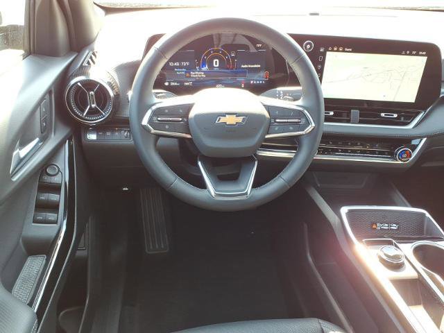 Used 2026 Chevrolet Equinox LT w/ Convenience Package II AWD/4WD image 11