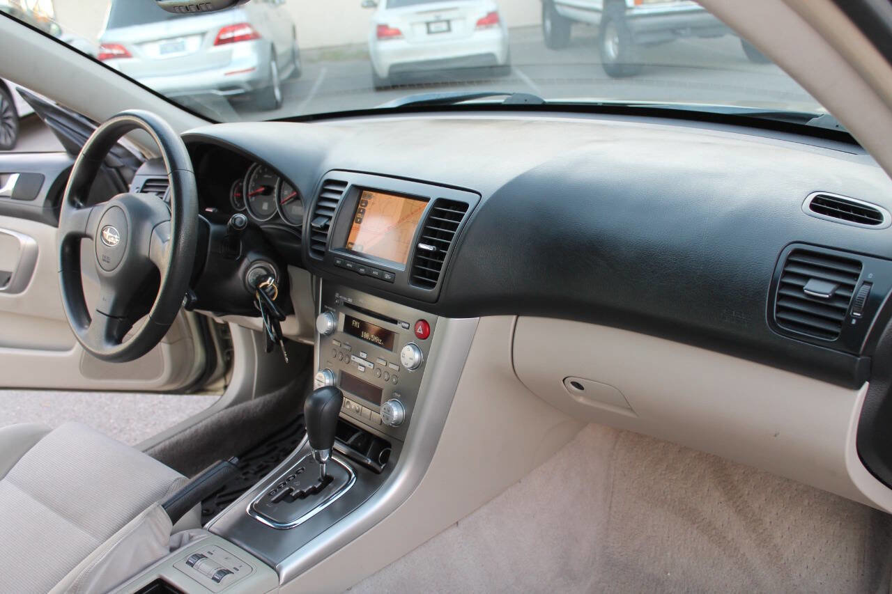 Used 2007 Subaru Outback 2.5i L.L. Bean image 34
