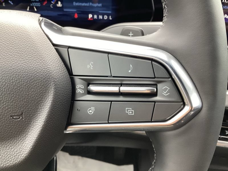 New 2027 Chevrolet Equinox LT w/ Convenience Package II AWD/4WD image 32