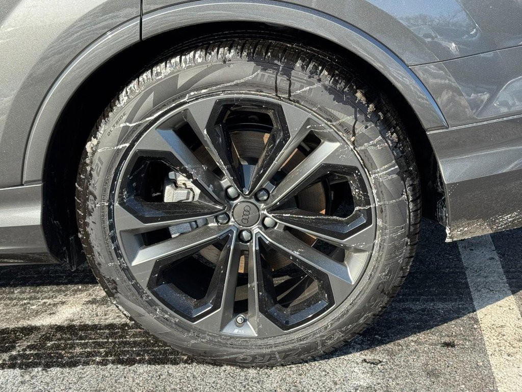 New 2026 Audi Q7 3.0T Premium Plus image 4