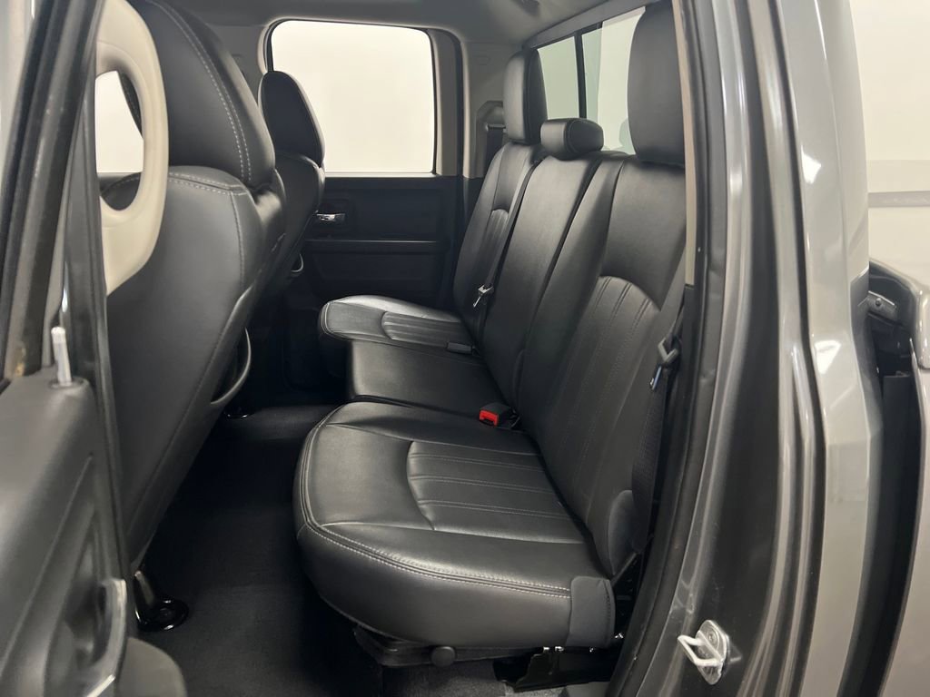 Used 2012 RAM 1500 Laramie RWD image 26