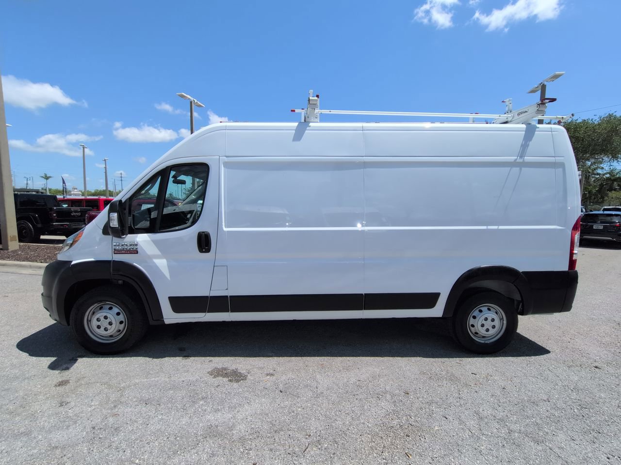 Used 2021 RAM ProMaster 2500 FWD image 8