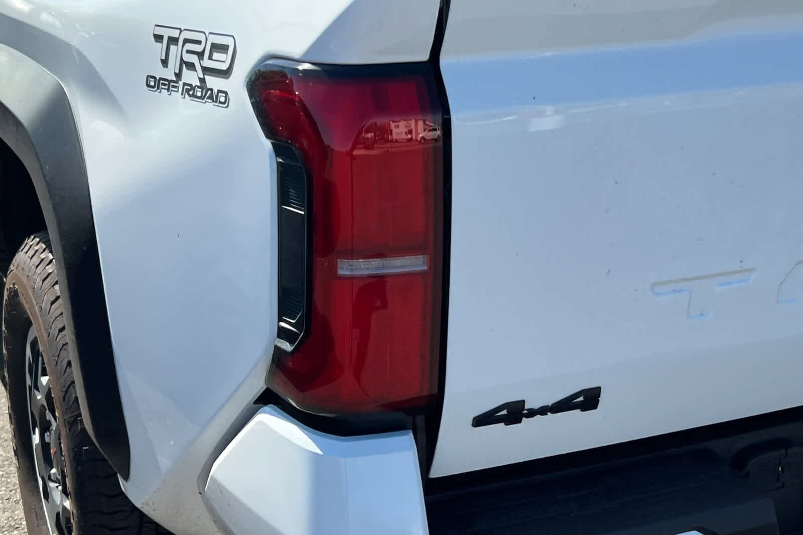 Used 2024 Toyota Tacoma TRD Off-Road AWD/4WD image 20