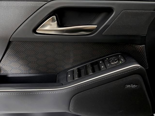 Used 2025 Lexus GX 550 w/ Accessory Package (2T) image 15