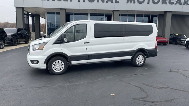 Used 2023 Ford Transit 350 XLT image 2