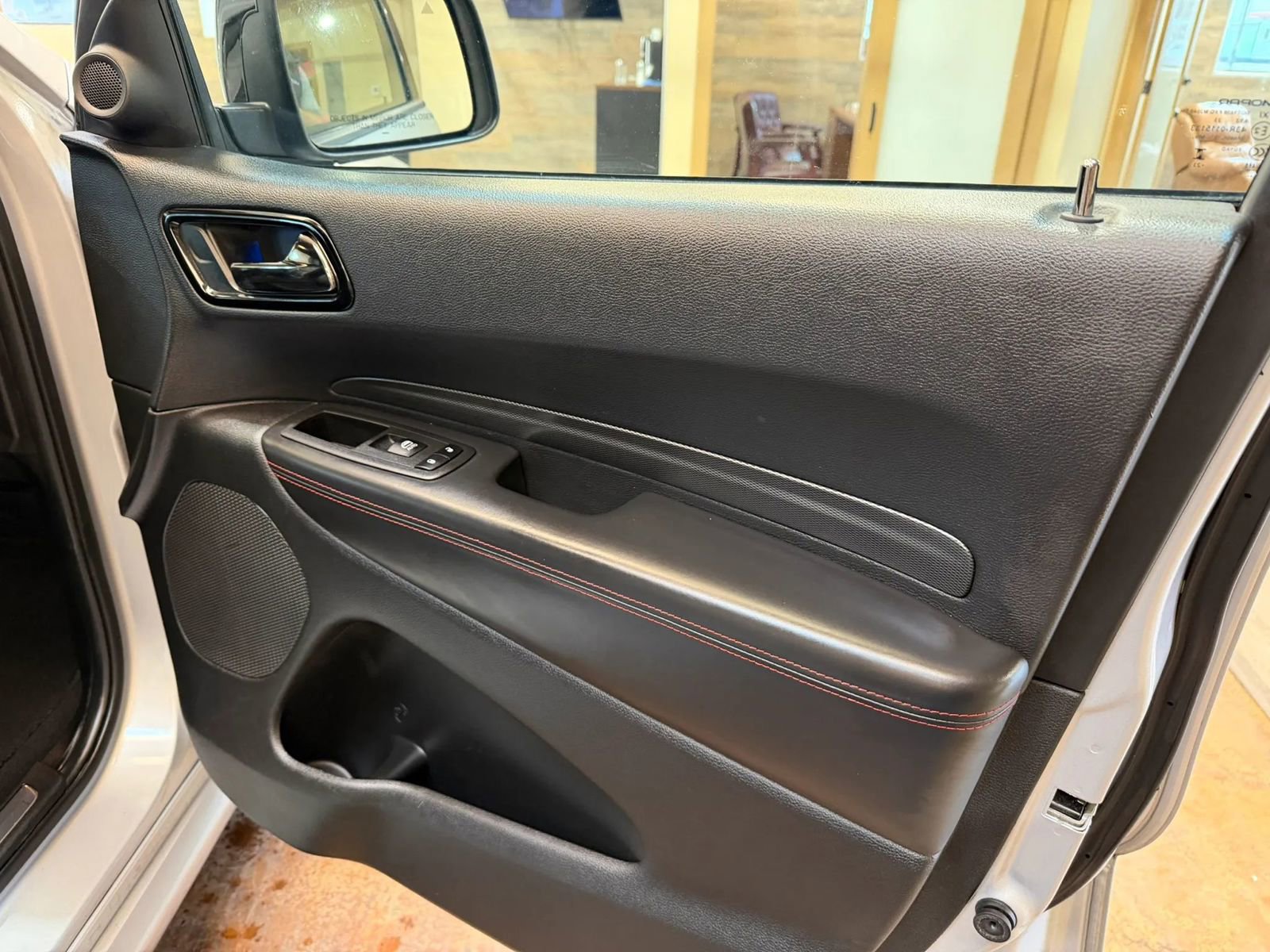 Used 2023 Dodge Durango R/T w/ Blacktop Package image 18