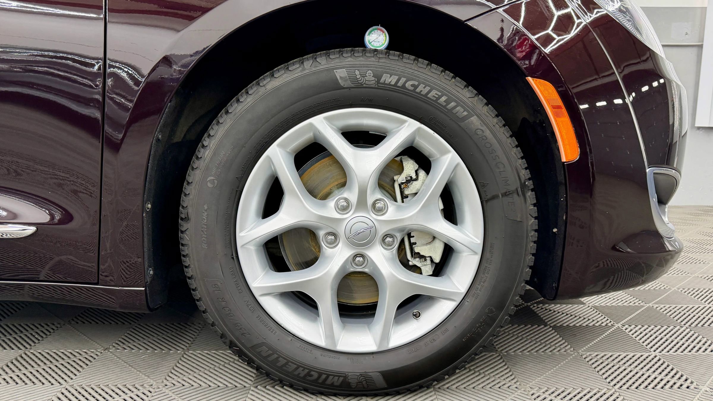 Used 2017 Chrysler Pacifica Touring-L image 23