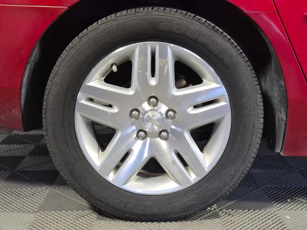 Used 2014 Chevrolet Impala LT w/ LT Sunroof Package FWD image 25