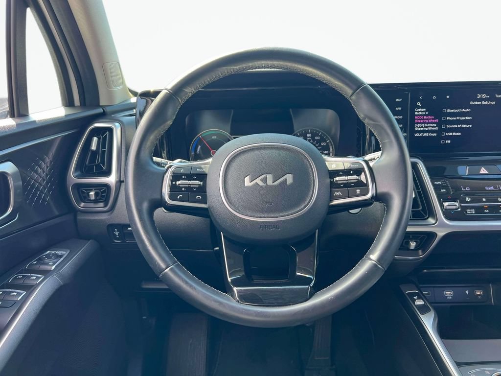 Certified 2023 Kia Sorento EX AWD/4WD image 15