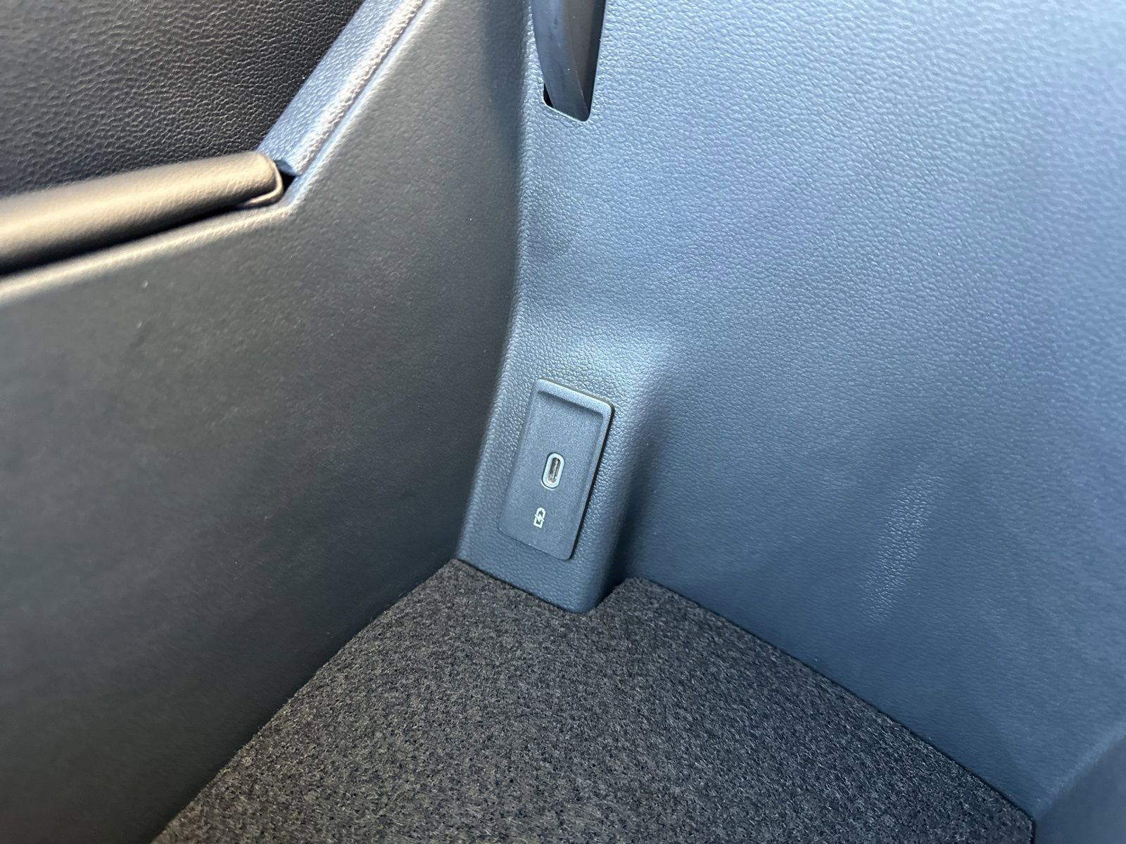 New 2026 Volkswagen Atlas Cross Sport SEL Premium R-Line image 55