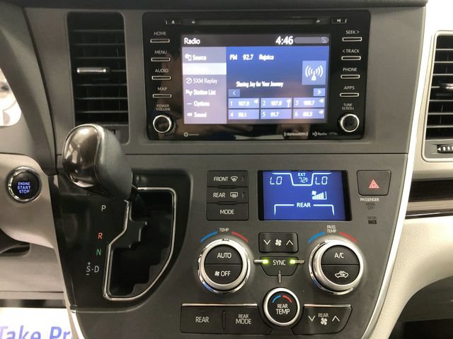 Used 2019 Toyota Sienna XLE FWD image 20