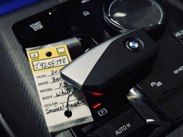 Used 2026 BMW X3 xDrive30 w/ Premium Package image 41