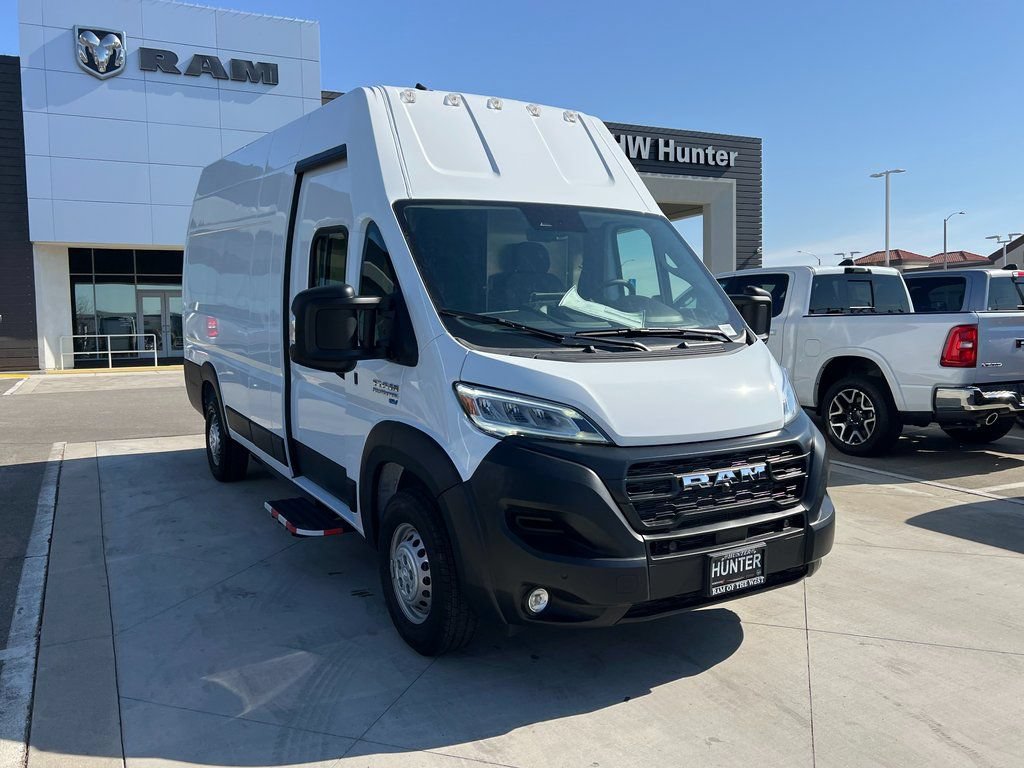 New 2024 RAM ProMaster 3500 w/ Delivery Van Package FWD image 7