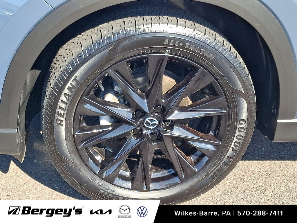 Used 2023 MAZDA CX-5 Carbon Edition AWD/4WD image 9