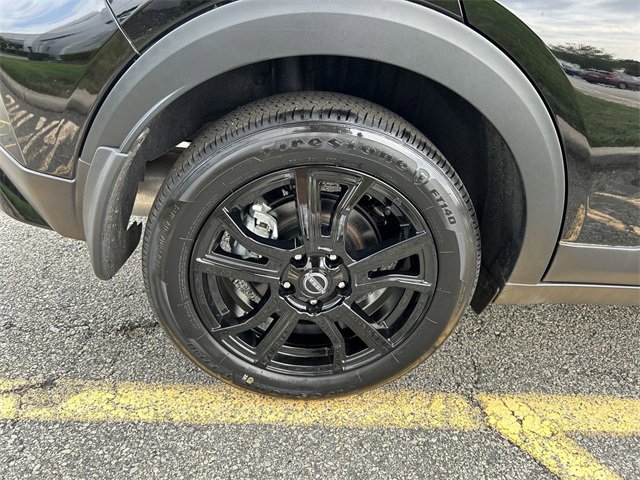 Certified 2024 Nissan Kicks SR image 12