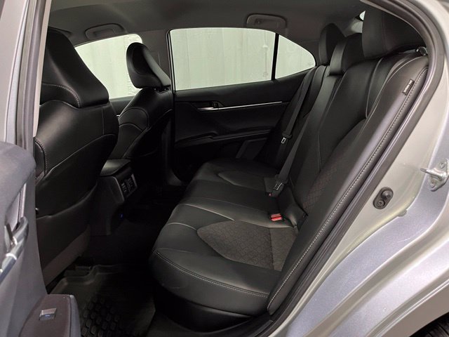 Used 2024 Toyota Camry XSE FWD image 12