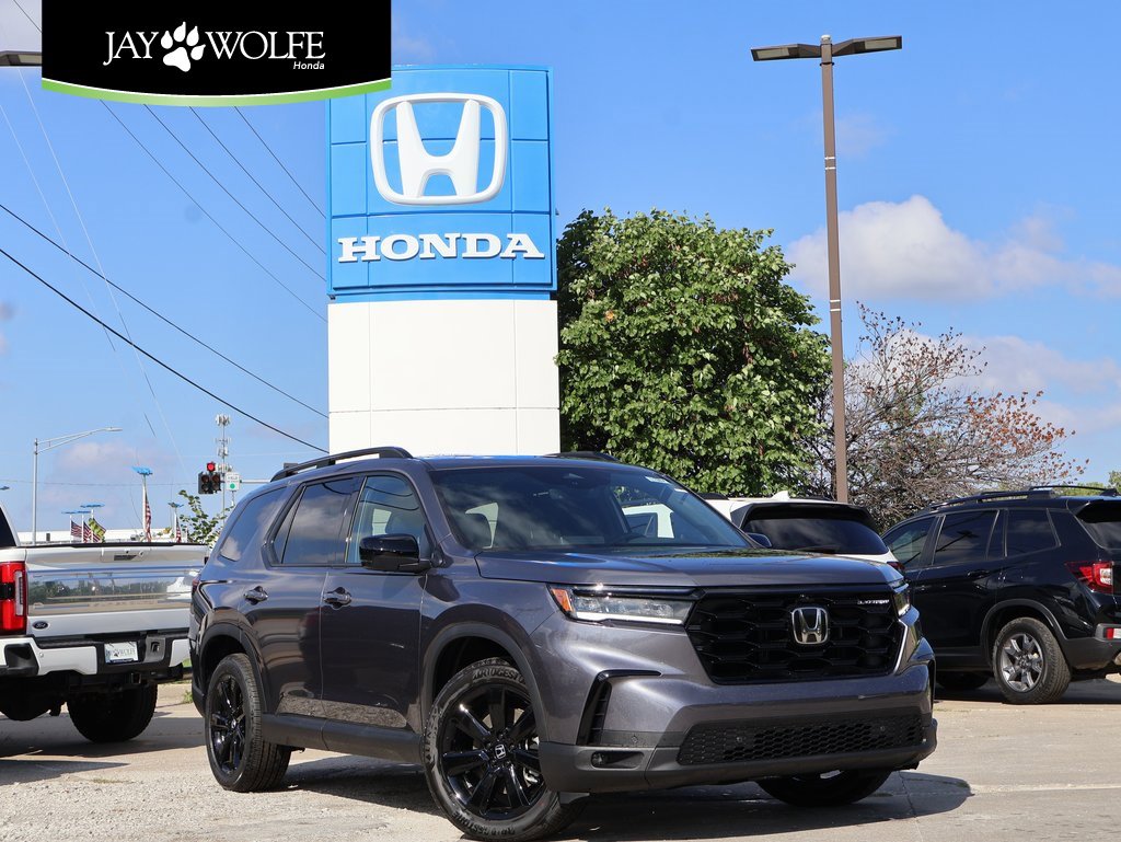 New 2025 Honda Pilot Black Edition