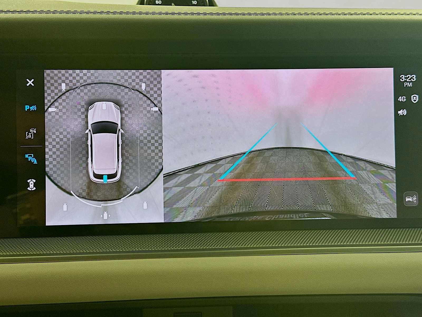 New 2026 Porsche Cayenne S image 19