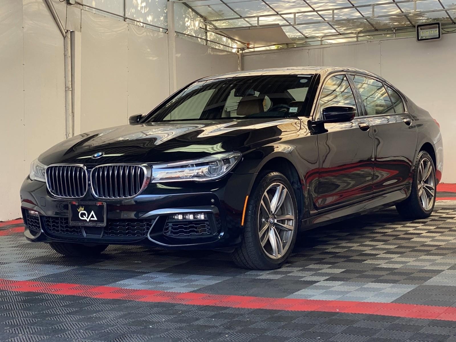 Used 2019 BMW 750i xDrive w/ Executive Package image 6