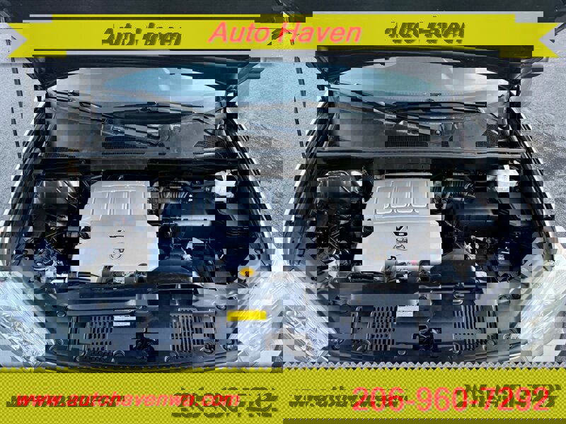 Used 2013 Toyota Highlander 4WD w/ Cold Weather Pkg image 13