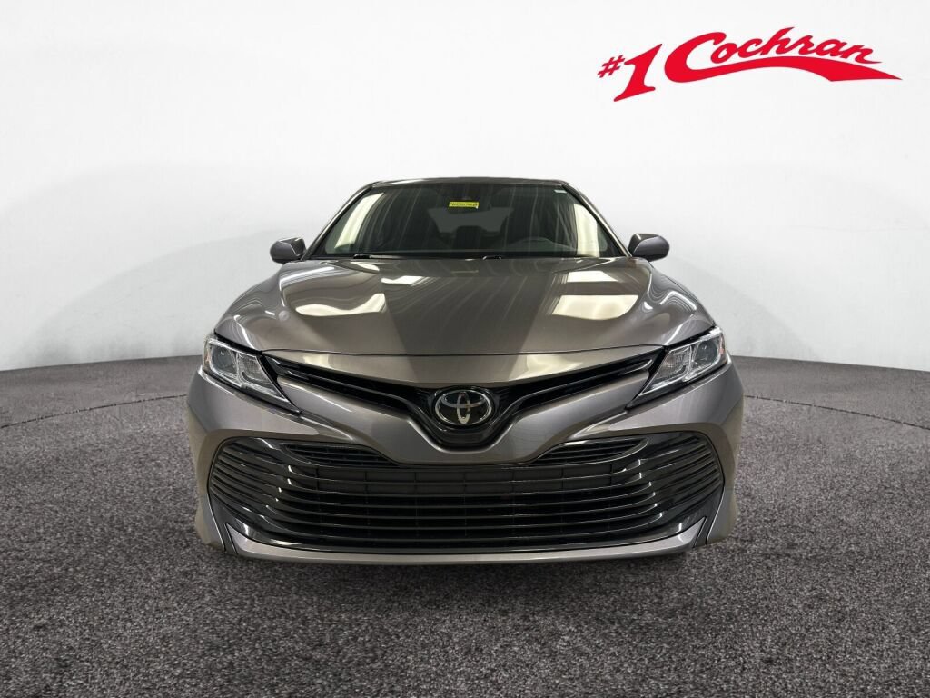 Used 2020 Toyota Camry LE FWD image 28