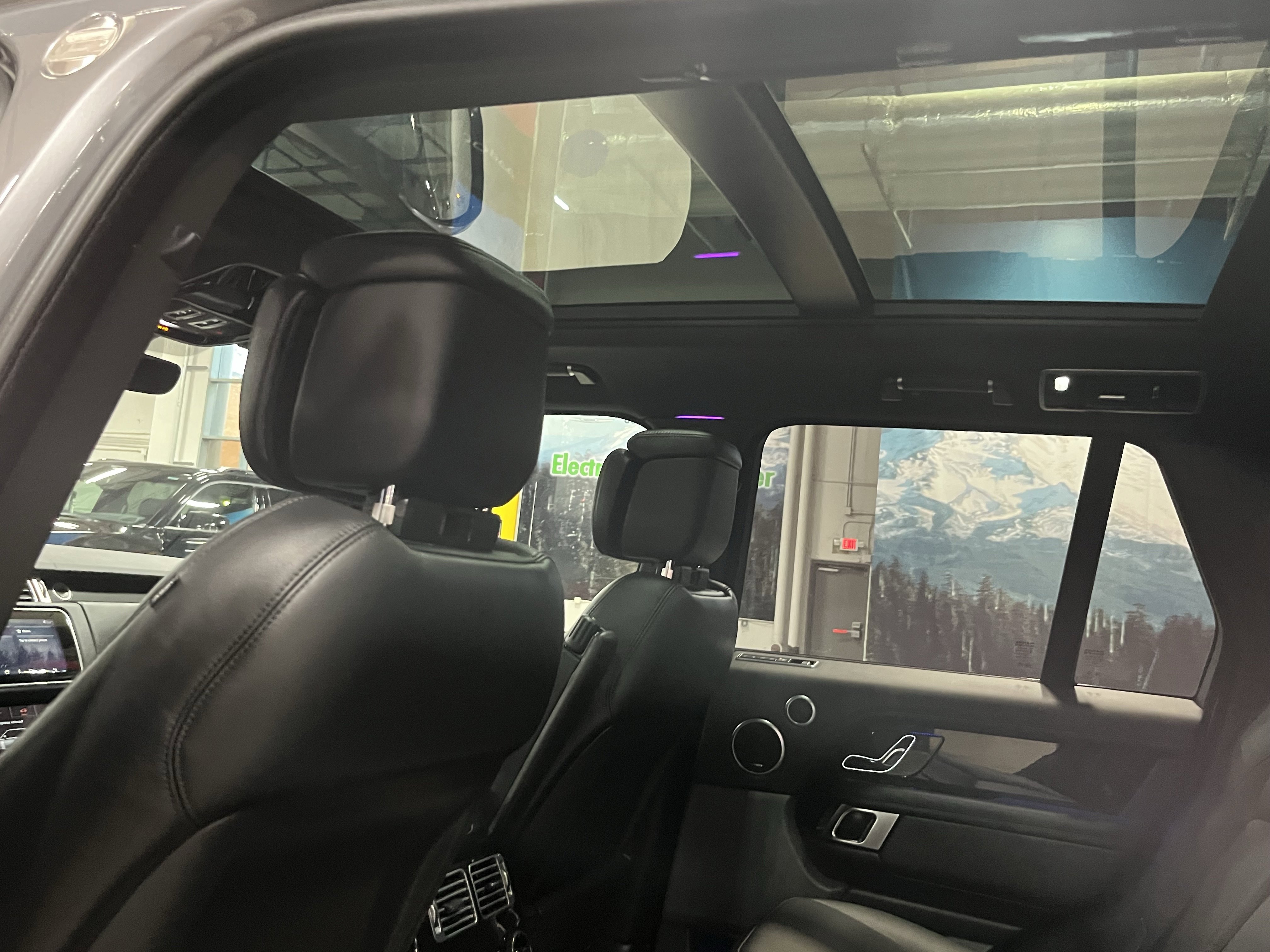 Used 2021 Land Rover Range Rover Westminster Edition AWD/4WD image 15