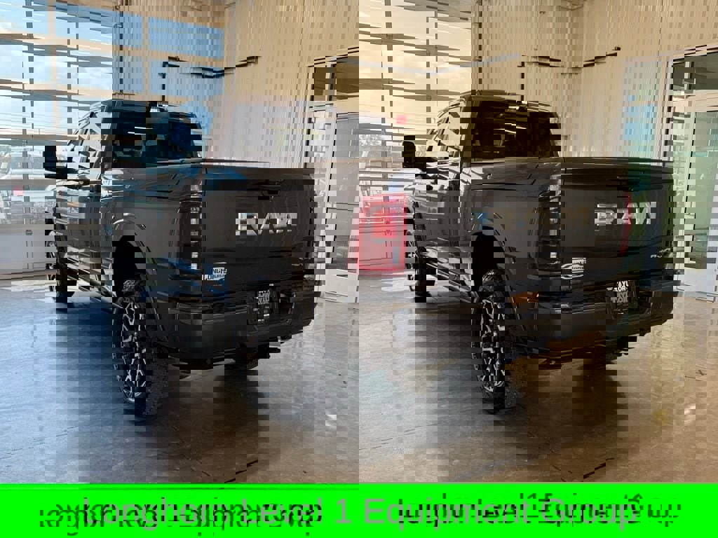 Used 2025 RAM 3500 Limited image 3